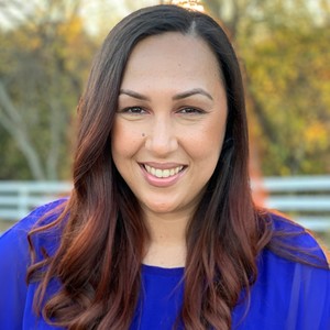 ChristinaTui156's avatar